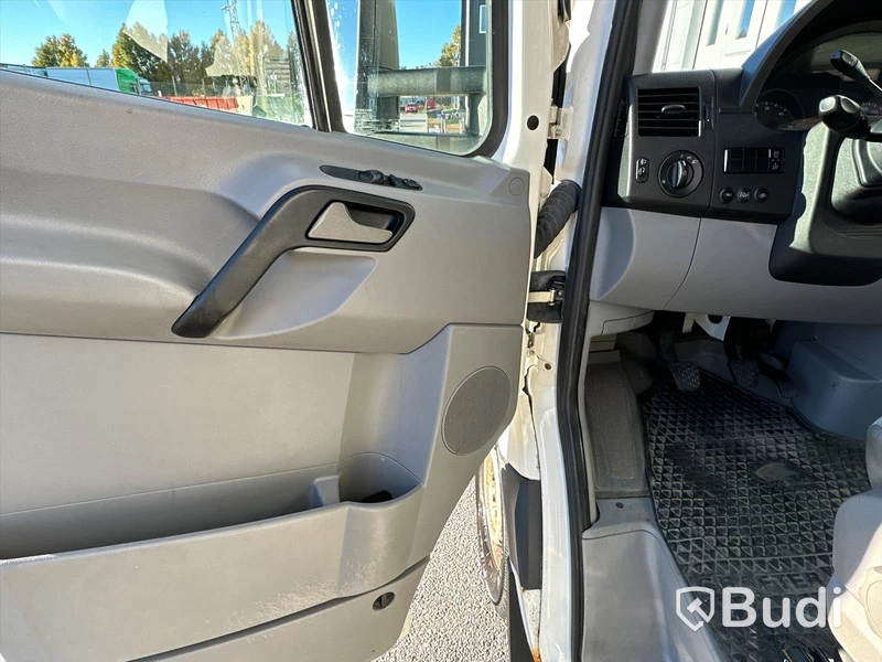 Volkswagen Crafter 35 med skåp