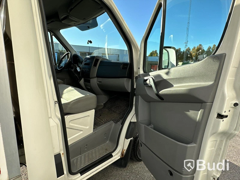 Volkswagen Crafter 35 med skåp