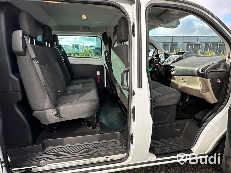 Lättlastbil Ford Transit Custom Crew Van 2.0 TDCI | 2016 | 6-sits | Manuell