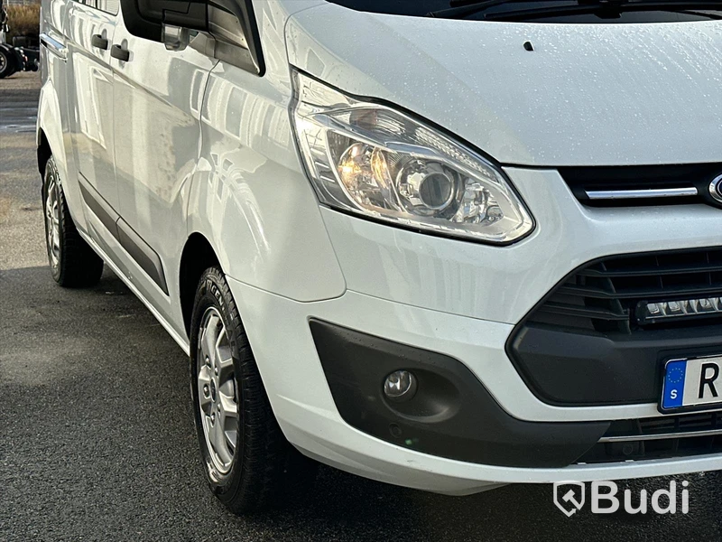 Lättlastbil Ford Transit Custom Crew Van 2.0 TDCI | 2016 | 6-sits | Manuell