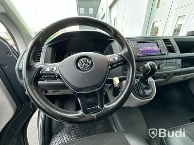 Lättlastbil Volkswagen Transporter T30 2.0 TDI DSG 150hk, 2017 | Låga skatten