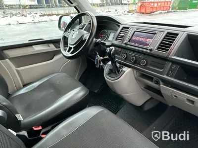 Lättlastbil Volkswagen Transporter T30 2.0 TDI DSG 150hk, 2017 | Låga skatten