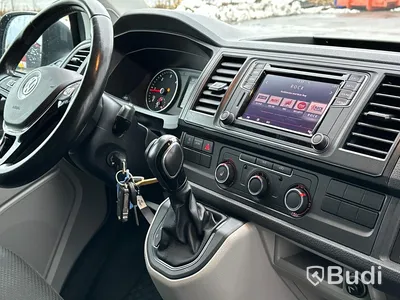 Lättlastbil Volkswagen Transporter T30 2.0 TDI DSG 150hk, 2017 | Låga skatten