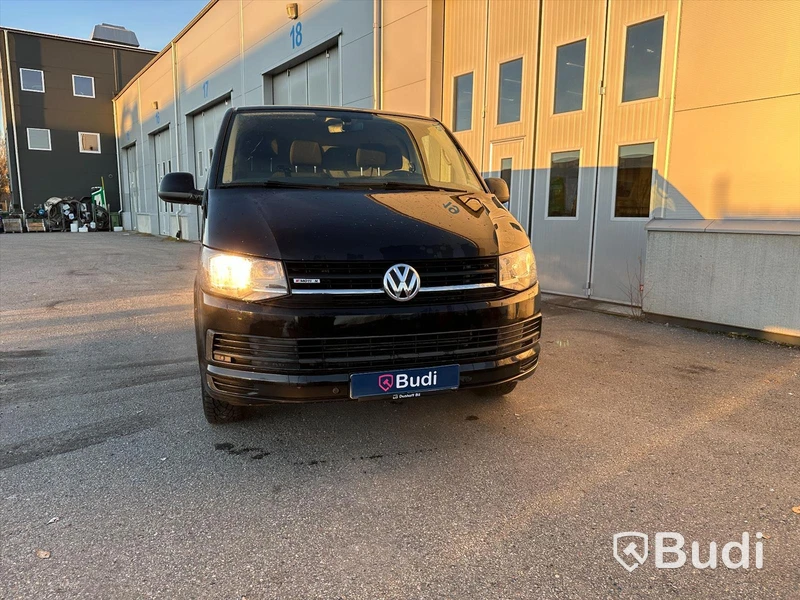 Lättlastbil Volkswagen Transporter Lång T6 2.0 TDI BMT Skåp 4MOTION (150hk) - 2015