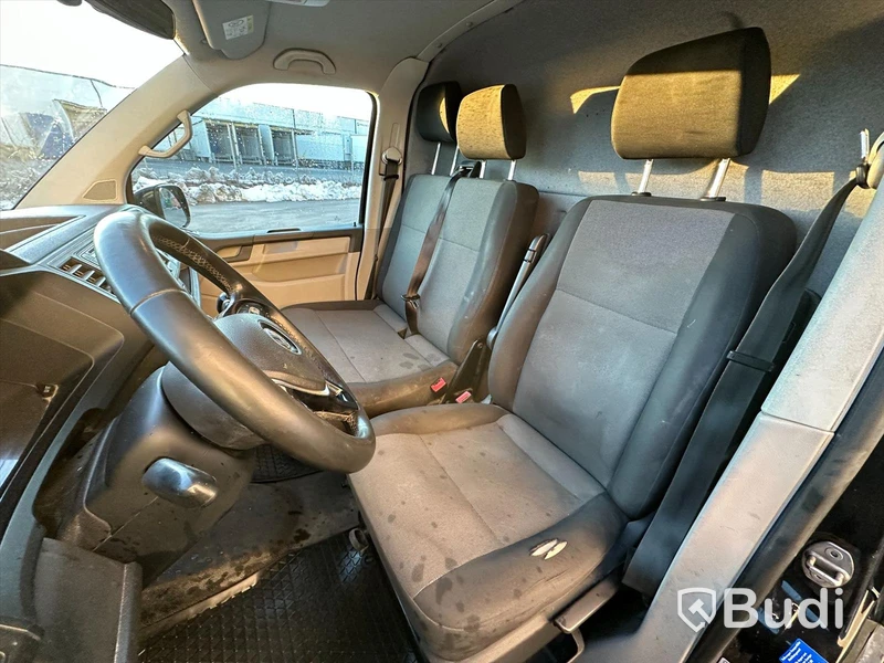 Lättlastbil Volkswagen Transporter Lång T6 2.0 TDI BMT Skåp 4MOTION (150hk) - 2015