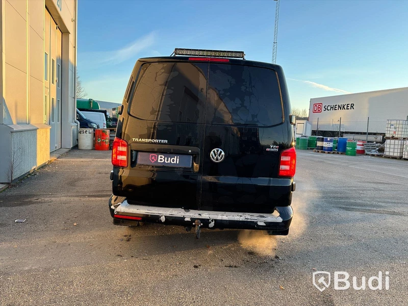 Lättlastbil Volkswagen Transporter Lång T6 2.0 TDI BMT Skåp 4MOTION (150hk) - 2015