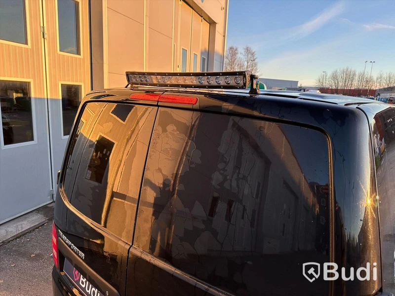 Lättlastbil Volkswagen Transporter Lång T6 2.0 TDI BMT Skåp 4MOTION (150hk) - 2015