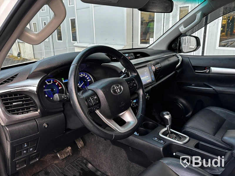 Pickup Toyota Hilux 2.4 D 4WD (150hk) | 2018 | Automat