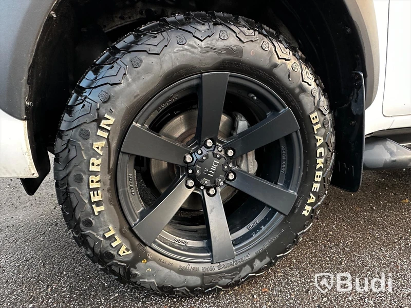 Pickup Toyota Hilux 2.4 D 4WD (150hk) | 2018 | Automat