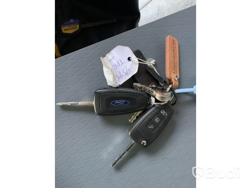 Lättlastbil Ford Transit Connect 1.5 TDCi (100hk) | 2017 | 6100mil | Låg skatt