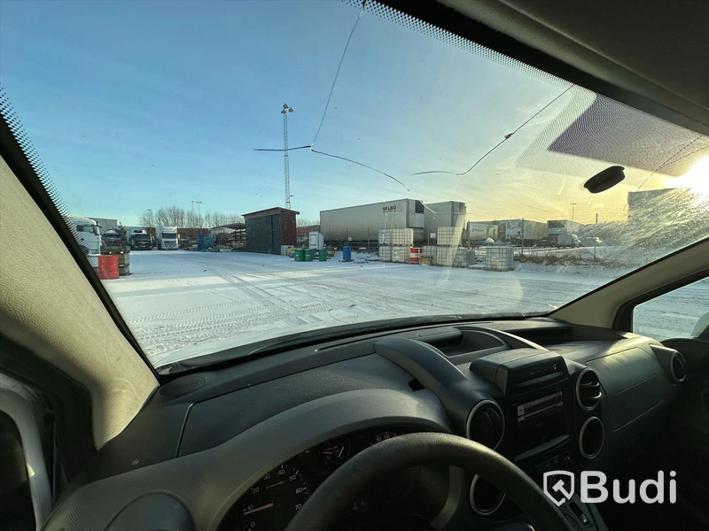 Lättlastbil Citroën Berlingo Skåp 1.6 BlueHDi Skåp (100hk) - 2018