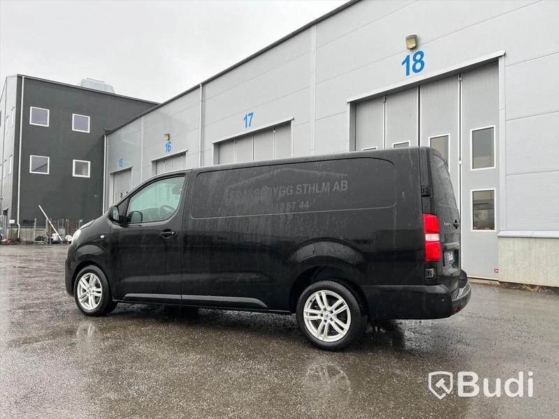 Lättlastbil Citroen Jumpy Skåp L3H1 2.0 BlueHDi EAT Skåp (177hk) - 2017