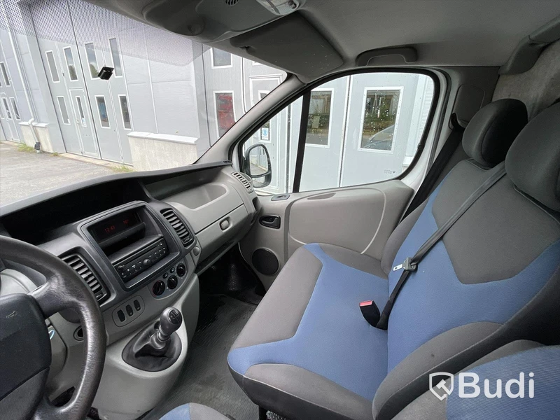 Lätt lastbil Renault Trafic Van L2 | 2,0 dCi | 114HK| Manuell