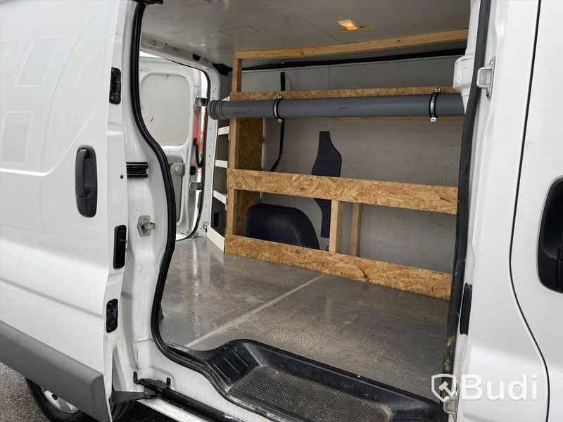 Lätt lastbil Renault Trafic Van L2 | 2,0 dCi | 114HK| Manuell
