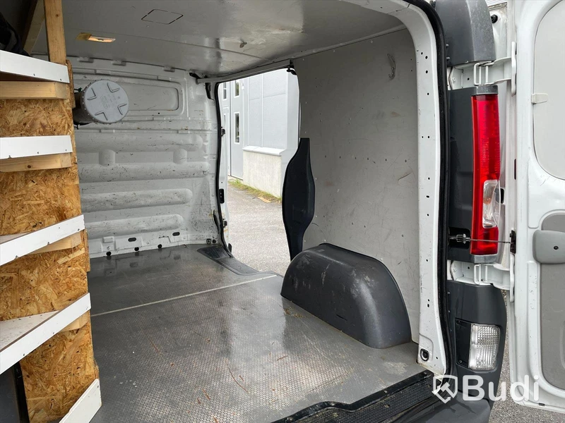 Lätt lastbil Renault Trafic Van L2 | 2,0 dCi | 114HK| Manuell