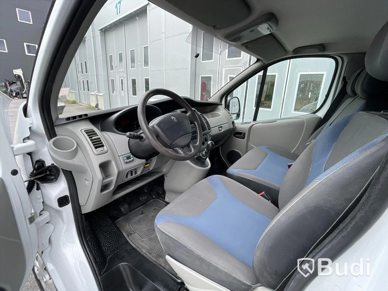 Lätt lastbil Renault Trafic Van L2 | 2,0 dCi | 114HK| Manuell