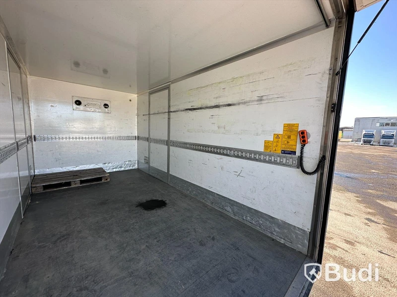 Lättlastbil MAN TGE SZN1E | 2019 | 8500mil | Automat| D-Värme