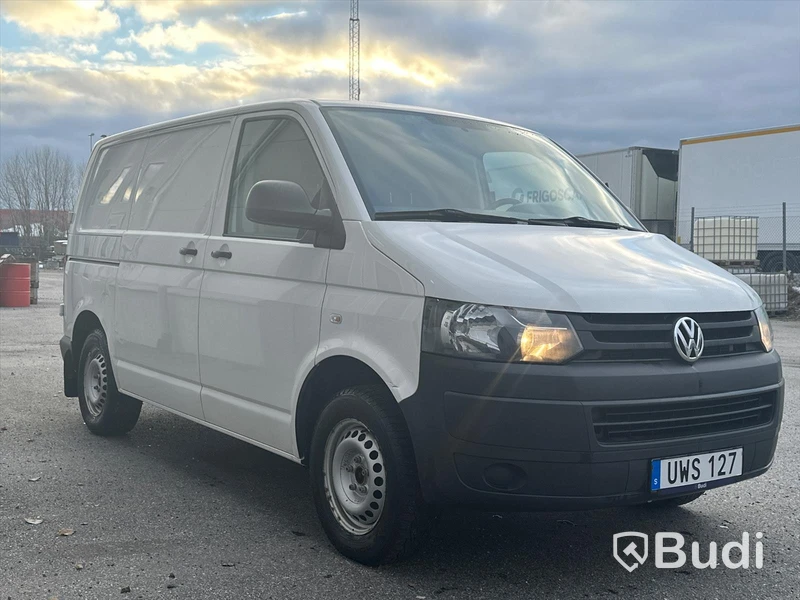 Lättlastbil Volkswagen Transporter T30 2.0 TDI DSG Sekventiell, 140 hk, 2015