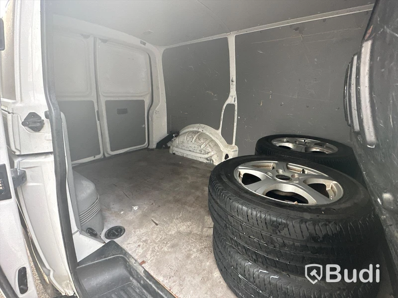 Lättlastbil Volkswagen Transporter T30 2.0 TDI DSG Sekventiell, 140 hk, 2015