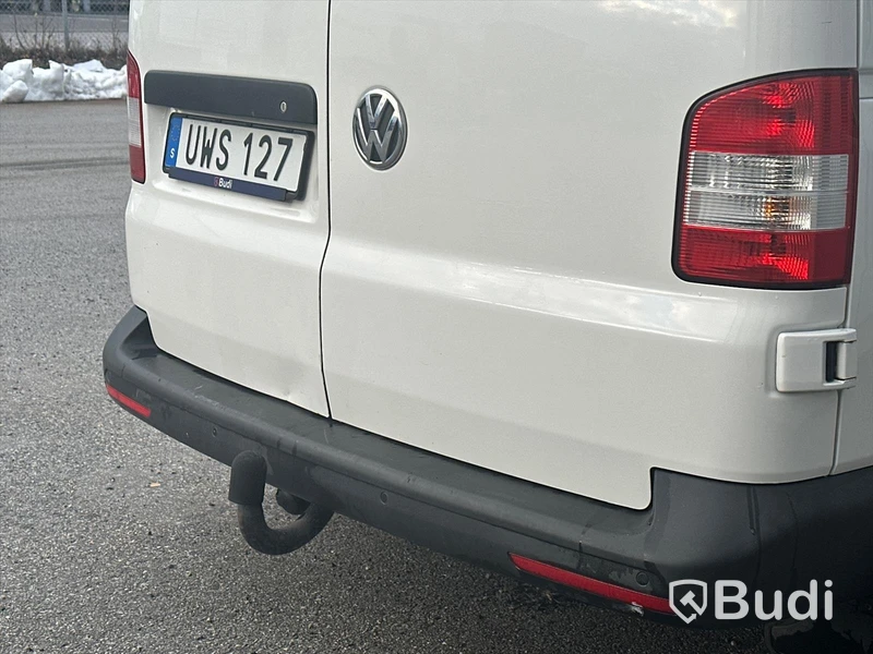 Lättlastbil Volkswagen Transporter T30 2.0 TDI DSG Sekventiell, 140 hk, 2015