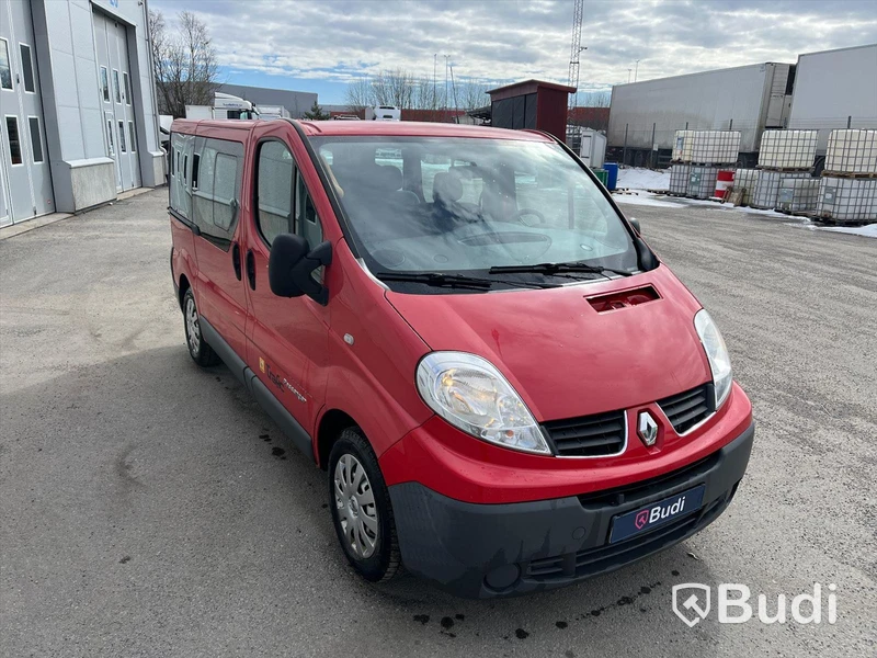 Renault Trafic 2.5 dCi - 2010 | 9-sits | 146 HK | Manuell