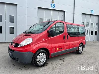 Renault Trafic 2.5 dCi - 2010 | 9-sits | 146 HK | Manuell