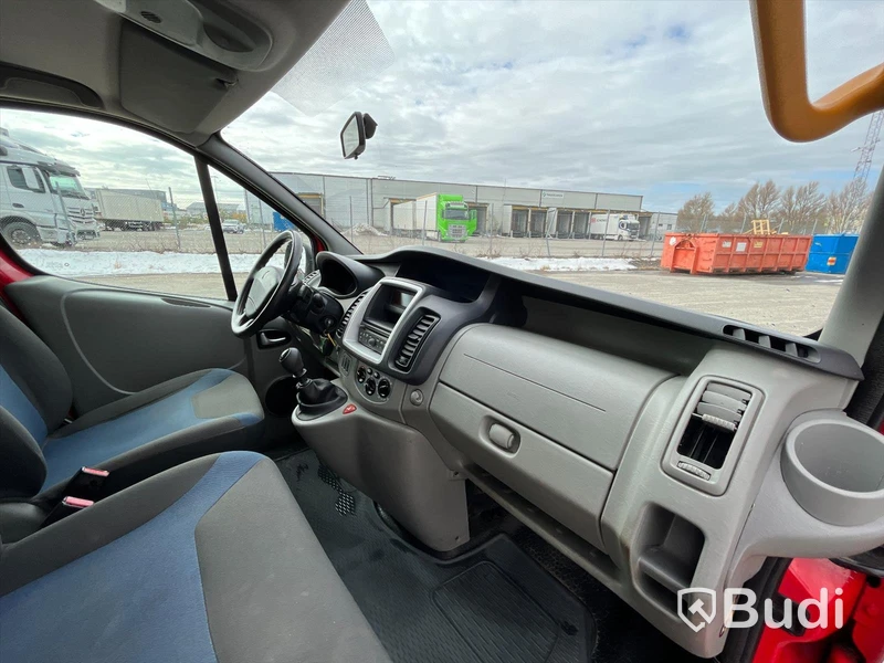 Renault Trafic 2.5 dCi - 2010 | 9-sits | 146 HK | Manuell