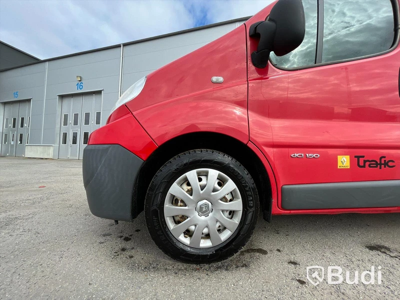 Renault Trafic 2.5 dCi - 2010 | 9-sits | 146 HK | Manuell