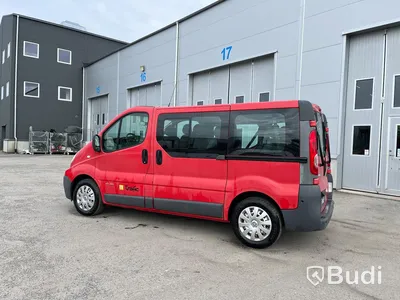 Renault Trafic 2.5 dCi - 2010 | 9-sits | 146 HK | Manuell