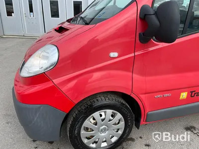 Renault Trafic 2.5 dCi - 2010 | 9-sits | 146 HK | Manuell