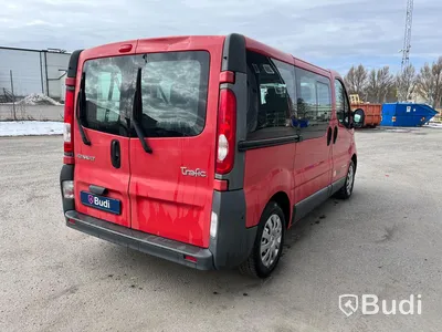 Renault Trafic 2.5 dCi - 2010 | 9-sits | 146 HK | Manuell
