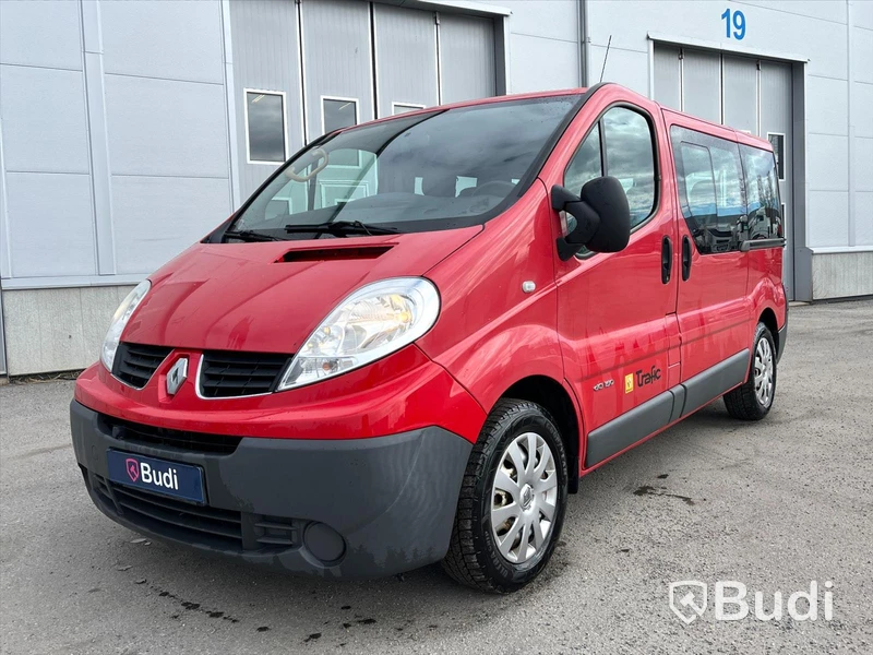 Renault Trafic 2.5 dCi - 2010 | 9-sits | 146 HK | Manuell