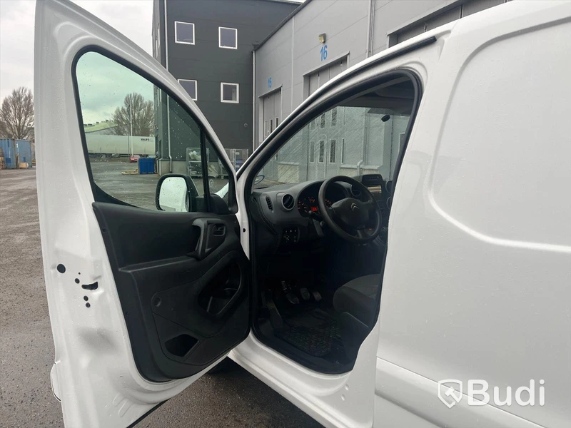 Lättlastbil Citroën Berlingo Skåp 1.6 BlueHDi Skåp (100 hk) | 2018 | Manuell
