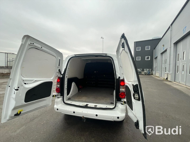 Lättlastbil Citroën Berlingo Skåp 1.6 BlueHDi Skåp (100 hk) | 2018 | Manuell