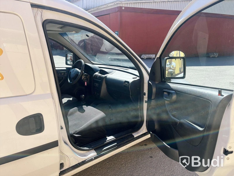 Lätt lastbil Opel Combo Van IP 1.3 CDTI ecoFLEX Manuell, 75 hk, 2011
