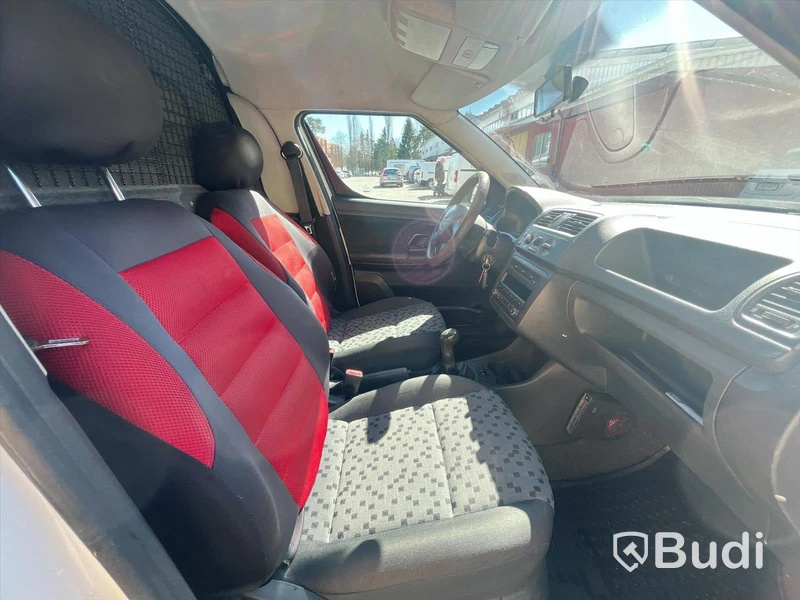 Lätt lastbil Skoda Roomster Praktik 1.2 TDI Manuell, 75 hk, 2012