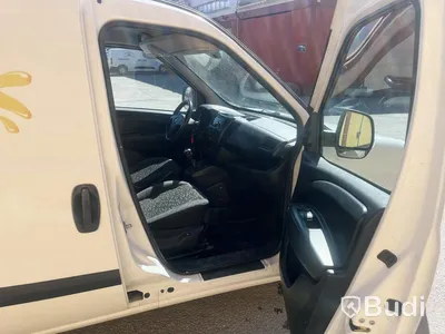 Lätt lastbil Opel Combo Van 2.4t 1.6 CDTI Manuell, 105 hk, 2012 Nya modellen