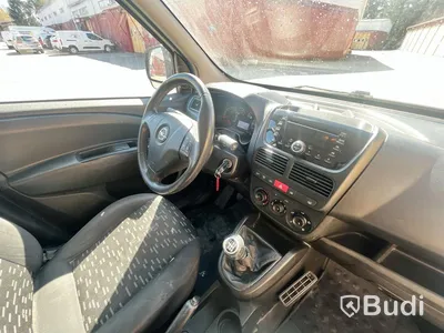 Lätt lastbil Opel Combo Van 2.4t 1.6 CDTI Manuell, 105 hk, 2012 Nya modellen