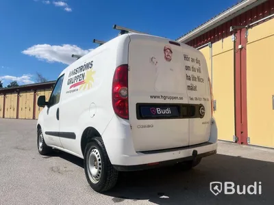 Lätt lastbil Opel Combo Van 2.4t 1.6 CDTI Manuell, 105 hk, 2012 Nya modellen