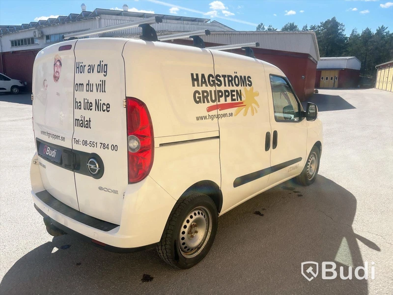 Lätt lastbil Opel Combo Van 2.4t 1.6 CDTI Manuell, 105 hk, 2012 Nya modellen