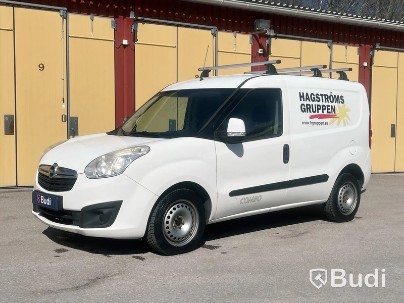 Lätt lastbil Opel Combo Van 2.4t 1.6 CDTI Manuell, 105 hk, 2012 Nya modellen