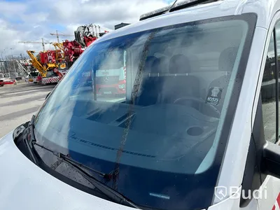 Lättlastbil Volkswagen Crafter 2.0 TDi | Palfingerkran, med långt flak | 9523mil