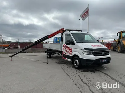 Lättlastbil Volkswagen Crafter 2.0 TDi | Palfingerkran, med långt flak | 9523mil