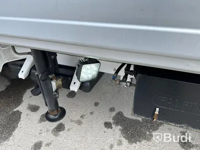 Lättlastbil Volkswagen Crafter 2.0 TDi | Palfingerkran, med långt flak | 9523mil