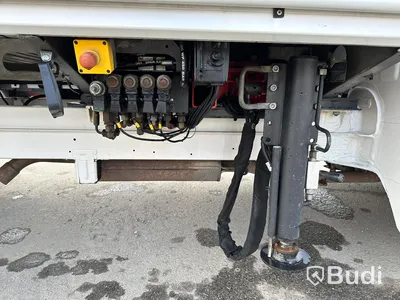 Lättlastbil Volkswagen Crafter 2.0 TDi | Palfingerkran, med långt flak | 9523mil