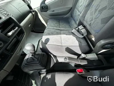 Lätt lastbil Nissan Cabstar, F24.15PF | 2010 | Ydreskåp med bakgavelslyft
