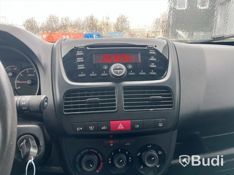 Lätt lastbil Opel Combo Van 1.3 CDTI | Manuell | 95 hk | 2018