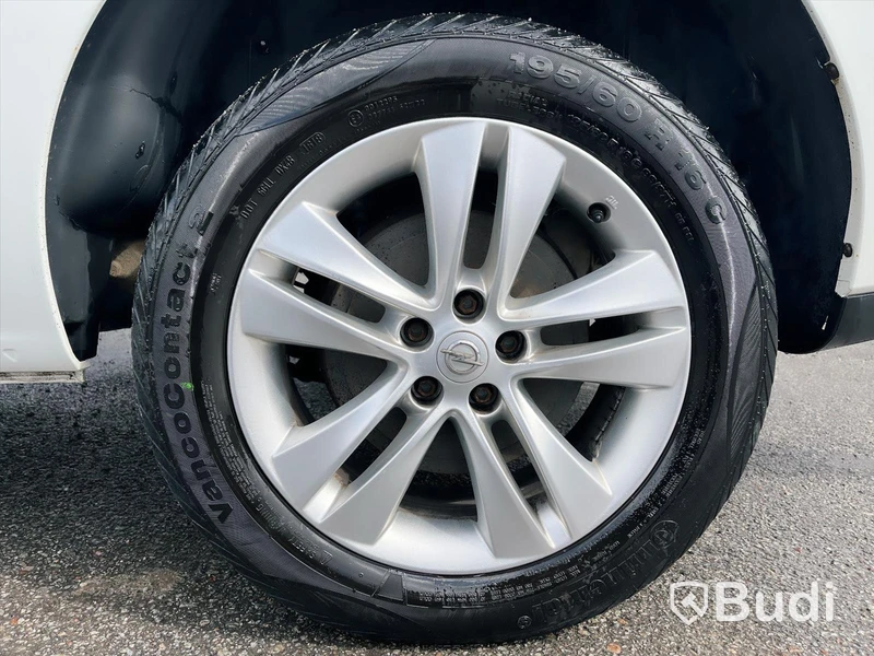 Lätt lastbil Opel Combo Van 1.3 CDTI | Manuell | 95 hk | 2018
