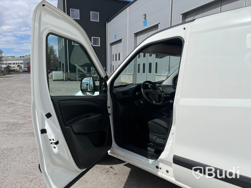 Lätt lastbil Opel Combo Van 1.3 CDTI | Manuell | 95 hk | 2018
