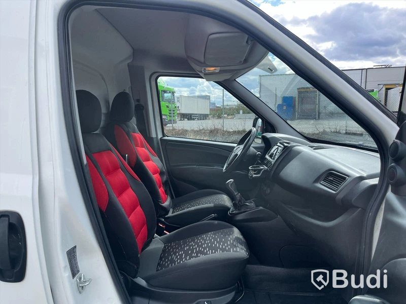 Lätt lastbil Opel Combo Van 1.3 CDTI | Manuell | 95 hk | 2018